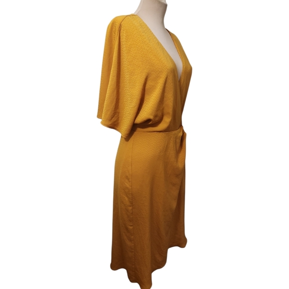 HOUSE OF HARLOW 1960 "Romina" Midi Faux Wrap Dress - Size M - Picture 8 of 17